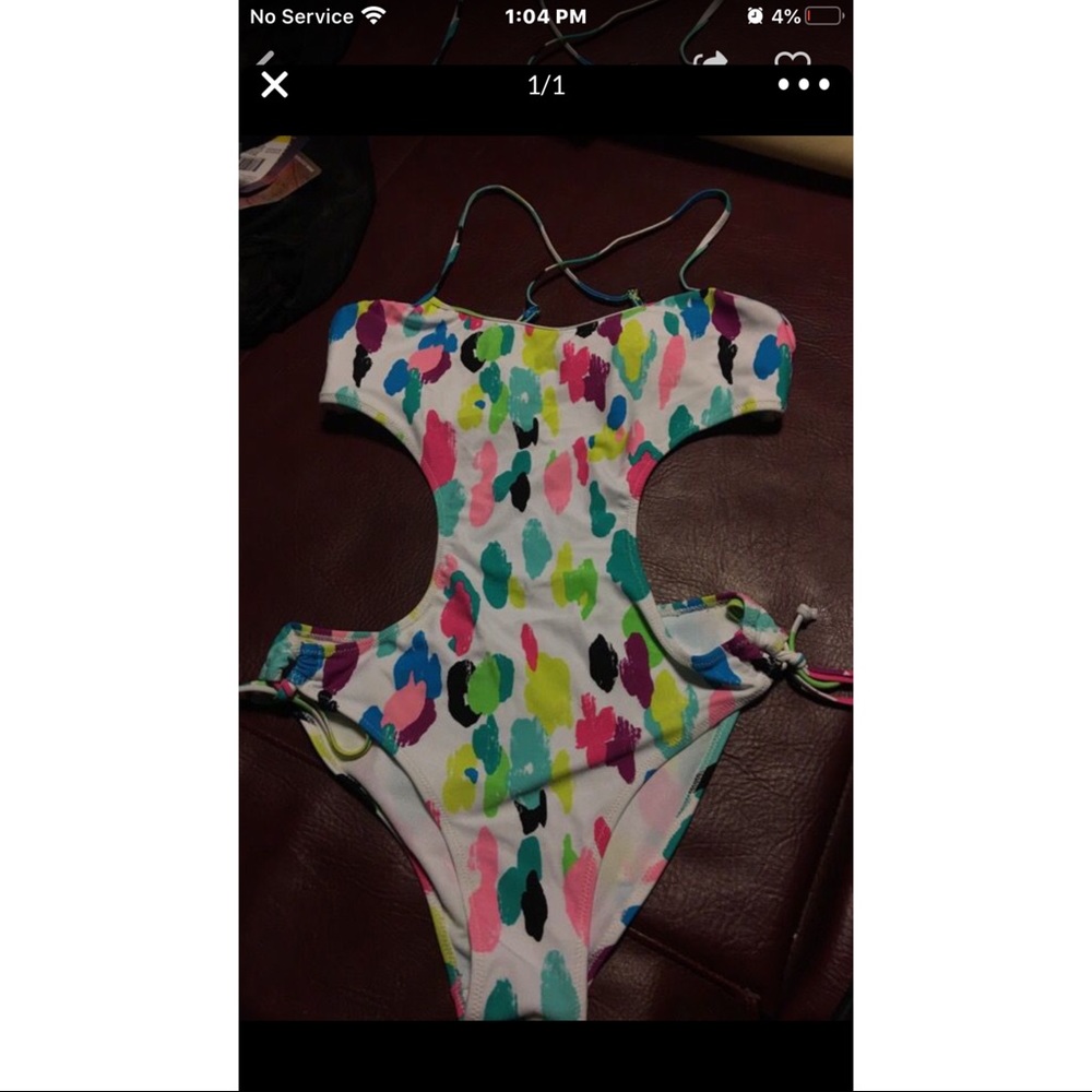 Bathing suit